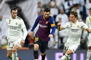 Lionel Messi đã bị các ngôi sao Real Madrid phong tỏa. Ảnh: Getty Images