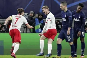 Tottenham rệu rã trước chủ nhà RB Leipzig. Ảnh: Getty Images 