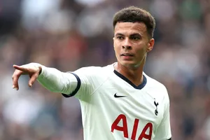 Tiền vệ Dele Alli đã bị cướp tấn công ngay tại nhà riêng tại London. Ảnh: Getty Images