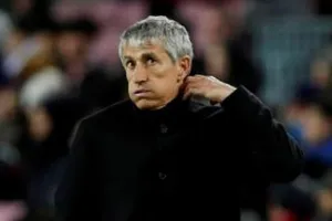 HLV Quique Setien có khả năng vẫn dẫn dắt Barca tại Champions League. Ảnh: Getty Images