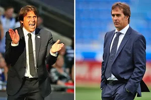HLV Antonio Conte và Julen Lopetegui đều mong chờ một chiến thắng.