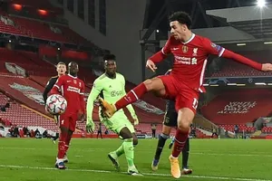 Liverpool thắng tối thiếu trước Ajax nhờ công của Curtis Jones. Ảnh: Getty Images