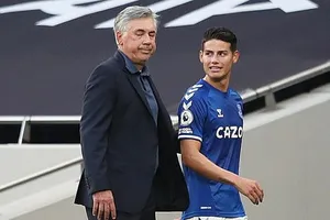 James Rodriguez gia nhập Everton chỉ để được tái hợp với HLV Carlo Ancelotti. Ảnh: Getty Images 