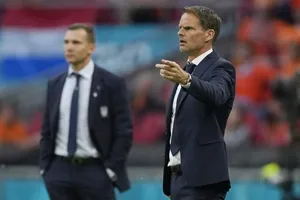 HLV Frank de Boer tin tưởng Hà Lan sẽ còn cải thiện và hoàn thiện hơn.