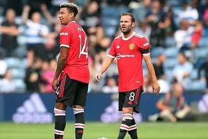 Jesse Lingard ghi bàn nhưng Man.United vẫn thua nặng nề.