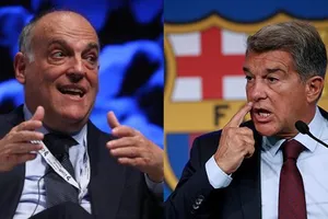 Joan Laporta (phải) đã gọi Javier Tebas là kẻ “bệnh hoạn”.