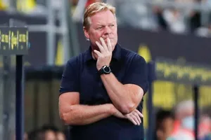 HLV Ronald Koeman có vẻ đang bình tĩnh đón nhận quyết định sa thải.