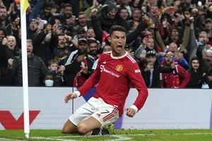 Cristiano Ronaldo ghi bàn thắng muộn để giải cứu Man.United một lần nữa.