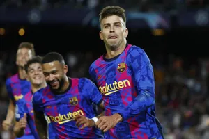 Gerard Pique sắm vai “cứu tinh” cho mùa giải châu Âu của Barca.