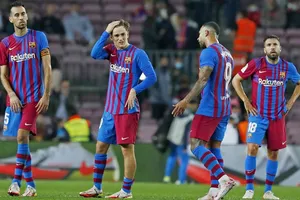 Barcelona còn không thắng nổi trước đội khách đang trong cuộc chiến trụ hạng.