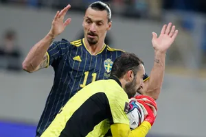 Zlatan Ibrahimovic thật khó để sẵn sàng cao nhất khi đối đầu Tây Ban Nha.