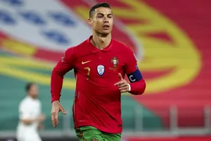 Cristiano Ronaldo hướng sự tập trung vào nỗ lực giúp Man.United cải thiện.
