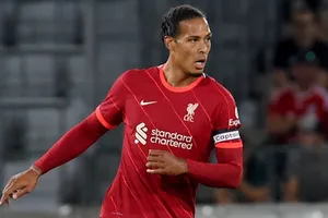 Virgil van Dijk đã trở lại đầy mạnh mẽ ở mùa giải này. Ảnh: Getty Images