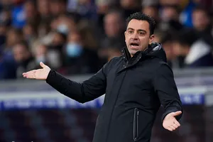 HLV Xavi thất vọng khi Barca chỉ giành 1 điểm tại Espanyol.