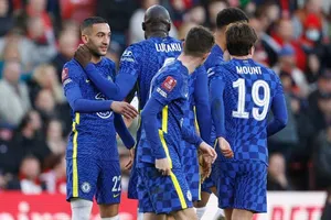 Hakim Ziyech ghi bàn ấn định chiến thắng để kỷ niệm sinh nhật thứ 29 của mình. 