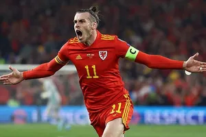 Gareth Bale đã chứng minh giá trị của mình ở tuyển Xứ Wales với cú đúp quan trọng.