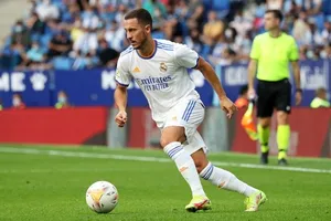 Eden Hazard tiếp tục chuỗi ngày vật lộn với chấn thương tại Real. 