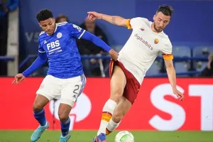 Leicester và AS Roma bất phân thắng bại. 