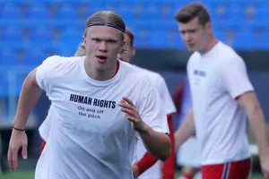 Chơi bóng ở tuyển Na Uy giúp Erling Haaland tìm lại phong độ sau liên tiếp chấn thương.