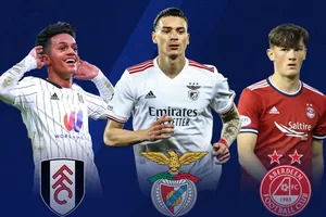 HLV Jurgen Klopp đã hài lòng với 3 tân binh đến sớm.