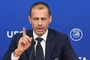 Aleksander Ceferin tin rằng chính cơ cấu vận hành của bóng đá Anh mới tạo nên vấn đề.