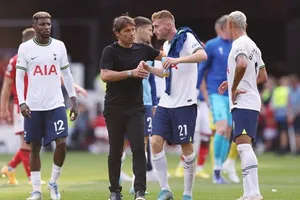 Dejan Kulusevski (giữa) là một trong số cầu thủ quan trọng nhất của HLV Antonio Conte.