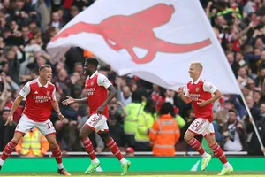 Arsenal là bất ngờ thú vị khi dẫn đầu sau 8 lượt trận của mùa giải mới. Ảnh: Getty Images