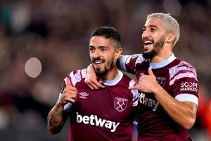 West Ham vượt qua Silkeborg để giành tấm vé trực tiếp vào chơi vòng 1/8.
