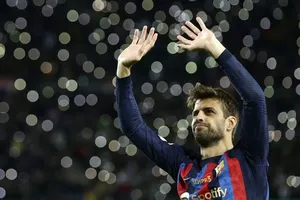 Gerard Pique có kết thúc đẹp trước người hâm mộ sân Camp Nou.