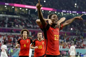 Michy Batshuayi tạo khác biệt giúp tuyển Bỉ giành chiến thắng 1-0 trước Canada.