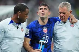 Christian Pulisic giờ sẽ chạy đua hồi phục cho vòng 1/8 đối đầu Hà Lan.