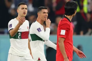 Cristiano Ronaldo cho biết phản ứng của anh là từ xung đột vào một cầu thủ Hàn Quốc.