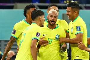 Neymar cho thấy một cảm giác nhẹ nhõm sau màn trở lại trên cả mong đợi. 