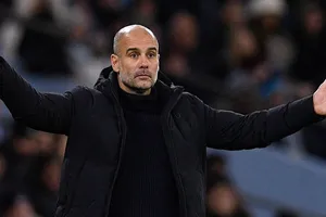 HLV Pep Guardiola thất vọng vì cầu thủ và người hâm mộ “thiếu lửa”.