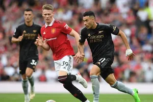 Man.United đã đánh bại Arsenal ở lượt đi, và một chiến thắng nữa tại Emirates vào Chủ nhật sẽ đưa họ vào nhóm ứng viên vô địch lớn nhất. 