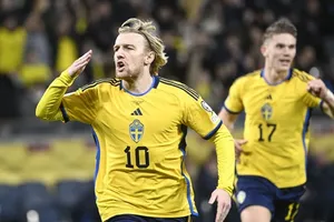 Thụy Điển thể hiện sức mạnh vượt trội để ghi chiến thắng 5-0 trước đội khách Azerbaijan.