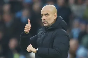 HLV Pep Guardiola và Man.City đang trong sự tập trung cao độ.