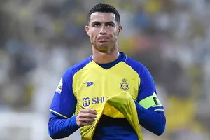 Dù nhận lương 200 triệu euro/mùa, cao nhất trên thế giới, Cristiano Ronaldo không thể giúp Al-Nassr thắng bất kỳ danh hiệu nào.