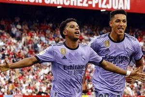 Rodrygo đã ghi cú đúp giúp Real Madrid giành chiến thắng 2-1 trên sân Sevilla.