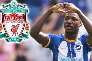 Liverpool đồng ý mức phí kỷ lục 111 triệu bảng với Brighton để ký tiền vệ Moises Caicedo.