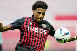 Man.United tự tin sẽ chiêu mộ được trung vệ Jean-Clair Todibo của Nice vào tháng Giêng.