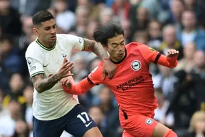 Kaoru Mitoma và Cristian Romero đều vắng mặt khi Brighton tiếp đón Tottenham vào thứ Năm,.
