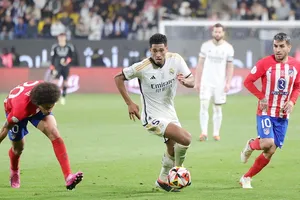 Real Madrid vừa đánh bại Atletico 5-3 ở hiệp phụ trận bán kết Siêu cúp Tây Ban Nha.