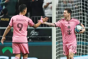 Lionel Messi và Luis Suarez cùng ghi bàn nhưng Inter Miami thua 3-4 trước Al-Hilal.