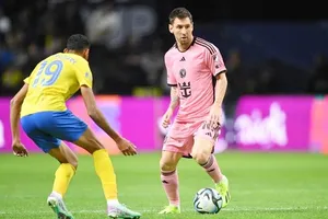 Lionel Messi vào sân vài phút cuối khi Inter Miami của anh bị Al-Nassr vùi dập 6-0.