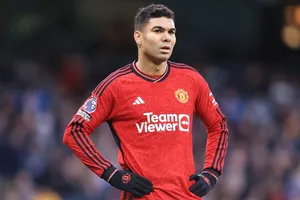 Casemiro mất ngủ vì cố gắng nghĩ đến việc làm điều gì đó khác biệt giúp Man.United.