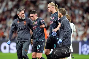 HLV Pep Guardiola trấn an chấn thương của Phil Foden là vấn đề không nghiêm trọng.