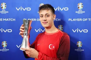 Arda Guler là cầu thủ xuất sắc nhất trận Thổ Nhĩ Kỳ - Georgia