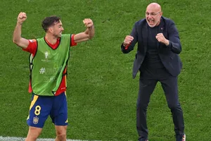 HLV Luis de la Fuente cho biết Tây Ban Nha “vẫn chưa thỏa mãn” để đạt được nhiều thành công hơn tại Euro 2024.