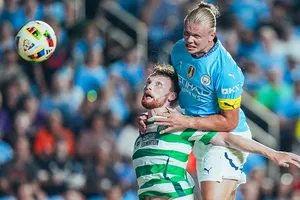 Erling Haaland ghi bàn nhưng Man.City vẫn thua 3-4 trước Celtic.